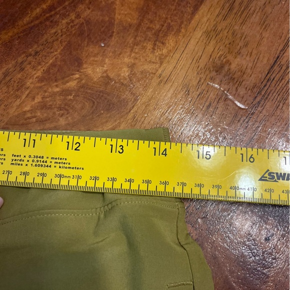 Athleta Women’s Vienna Slim Pant in Olive Mustard yellow green color size 4 - Picture 6 of 9